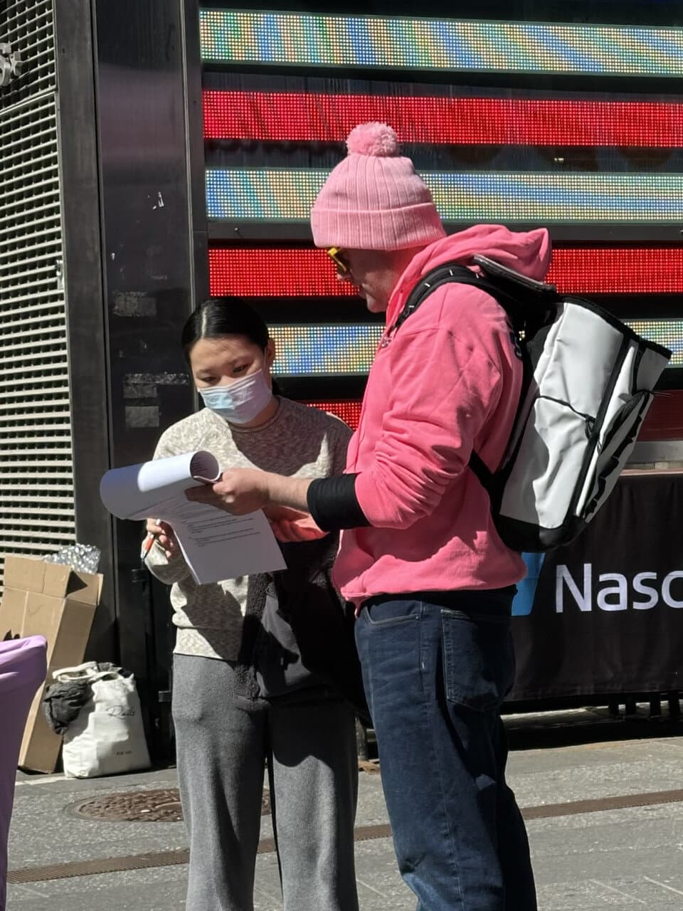 Skinny Mixes - NYC Street Sampling Blitz, photo 7